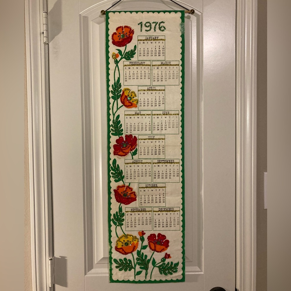 Vintage 1970s Wall Hanging Calendar Felt ‘76